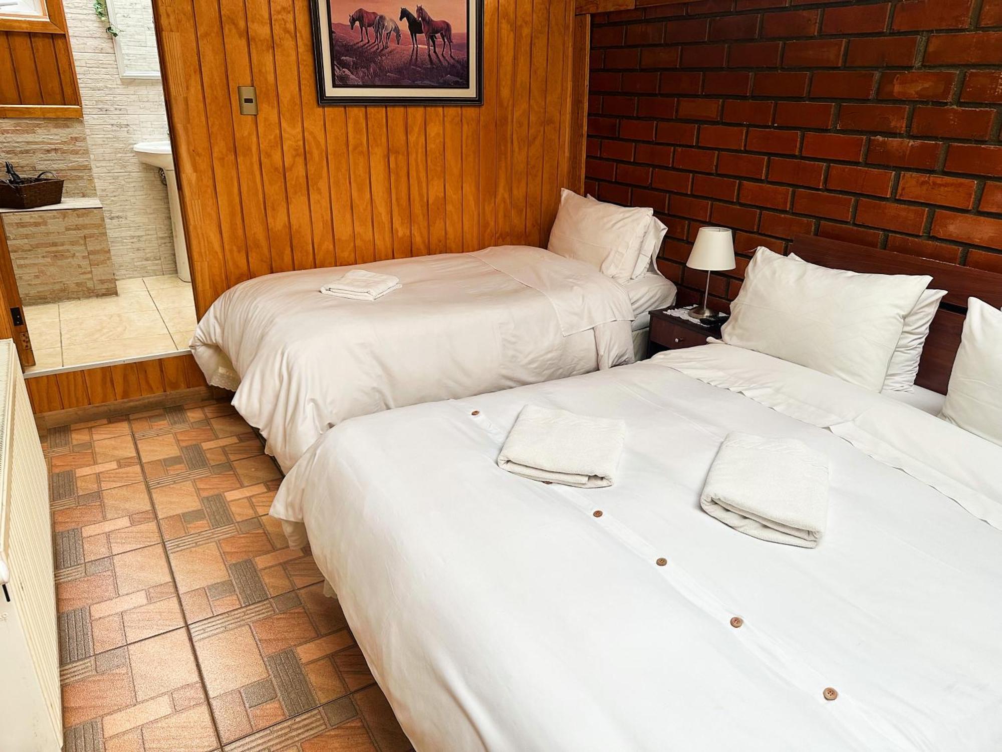 Hostal Hielo Sur Punta Arenas Exterior photo