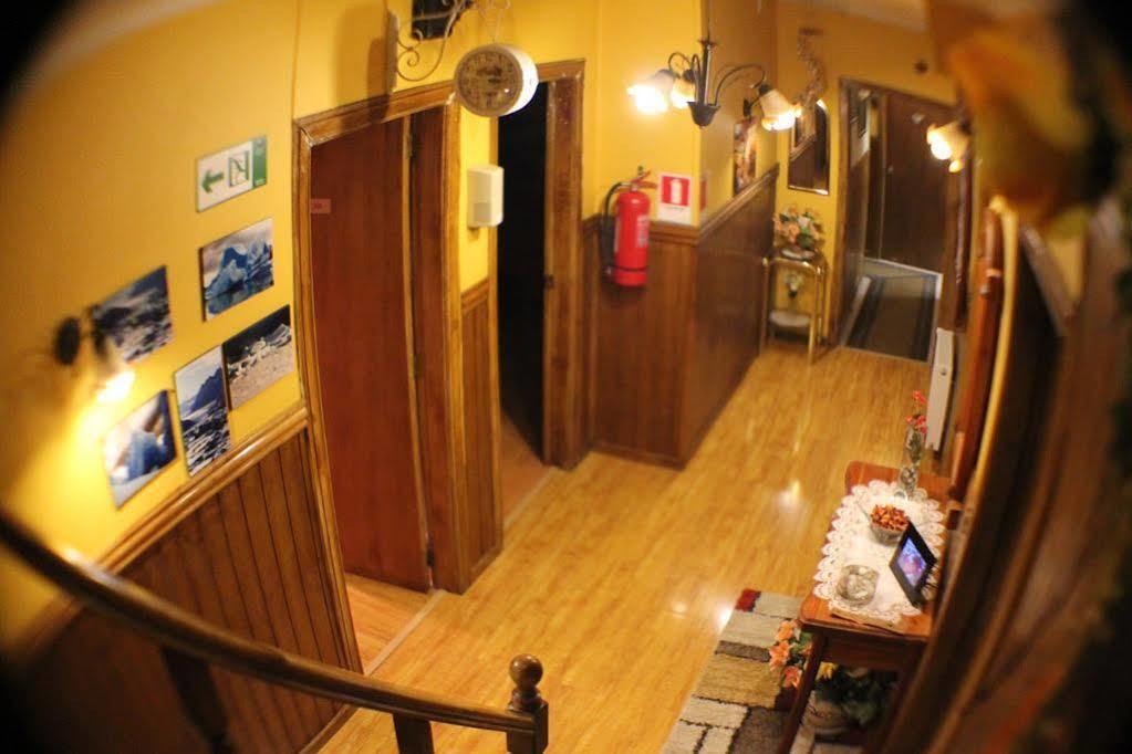 Hostal Hielo Sur Punta Arenas Exterior photo
